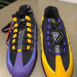 Nike LeBron James x Air Max 95 NRG Home Team CZ3624-001 Size 7
